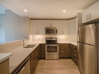 270 3rd St, Cambridge MA  02142-1112 exterior