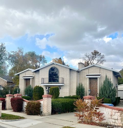 2137 Lorita Way, Sandy, UT 84093-6419