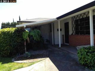 1331 Evergreen Dr, Concord, CA 94520-4062