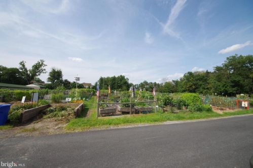 15115 Interlachen Dr, Silver Spring MD  20906-5636 exterior