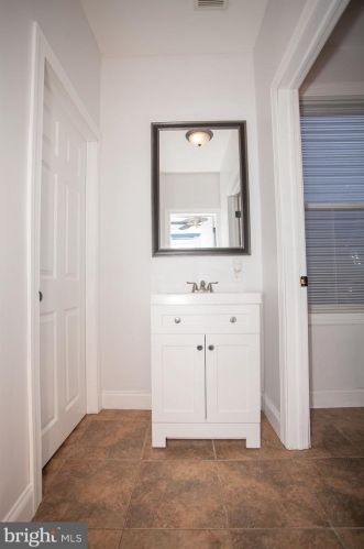 26 Ridgeway Ave, Manor PA 19036-1923 exterior