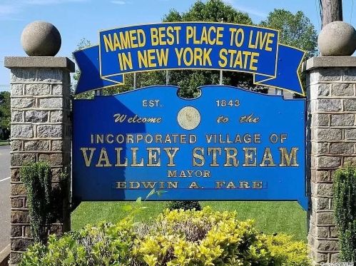 103 Boden Ave, Valley Stream NY  11580-5130 exterior