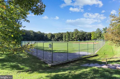 13726 Middlevale Ln, Silver Spring MD 20906-2116 exterior