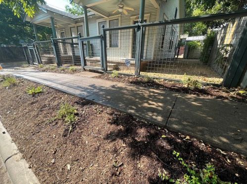 207 45th St, Austin TX  78751-3003 exterior