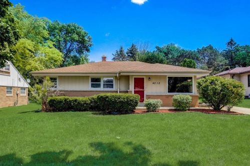 4212 96th St, Milwaukee, WI 53222-1531