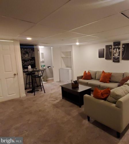 418 Rively Ave, Manor PA 19036-1015 exterior