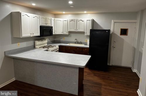 4509 Bouvier St, Philadelphia PA  19140-1136 exterior