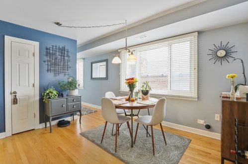 3429 Oakley Ave, Chicago IL 60608-6027 exterior