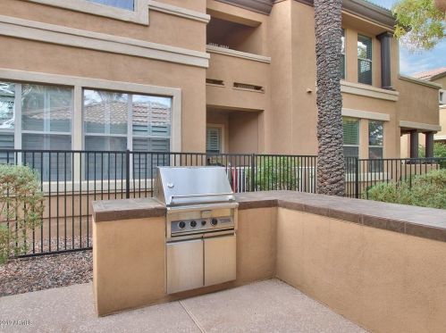 5108 34 Pl, Phoenix AZ 85018-1543 exterior