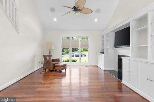 2813 Fennel Rd, Edgewater MD 21037-1143 exterior