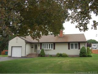 385 Hackmatack St, Manchester CT  06040-6515 exterior