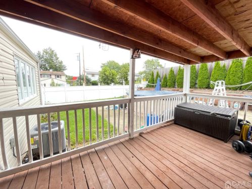 757 Shannon Ave, Perth Amboy NJ 08861-1630 exterior