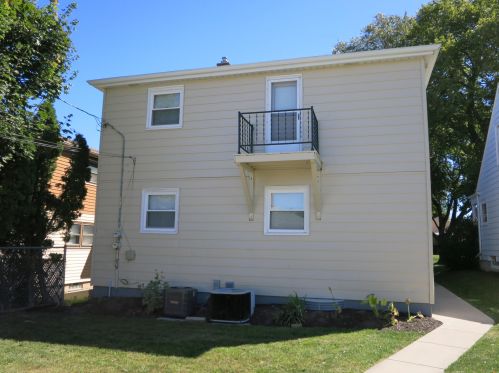 3929 75th St, Milwaukee WI  53220-2317 exterior