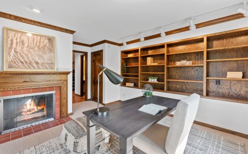 9555 Range Line Rd, Milwaukee WI 53209-2619 exterior