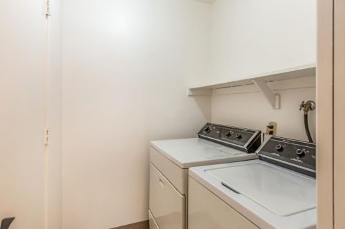 856 Opal Dr, San Jose CA 95117-2652 exterior