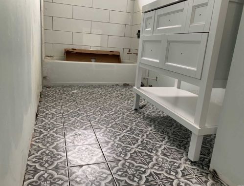 33 8 Ave, Huntington Station NY 11746-2210 exterior