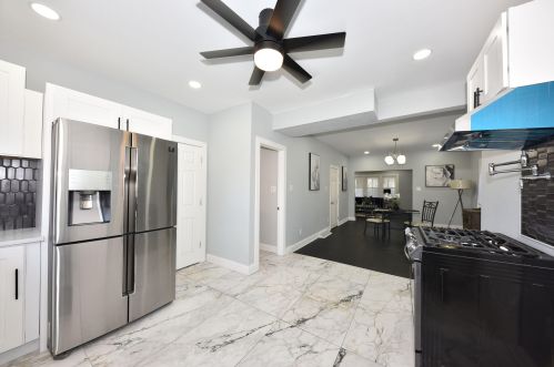 1939 18th St, Milwaukee WI  53205-1646 exterior