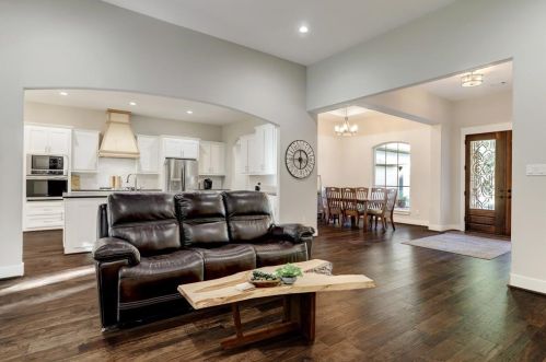 11416 Connie Ln, Montgomery TX 77316-5431 exterior