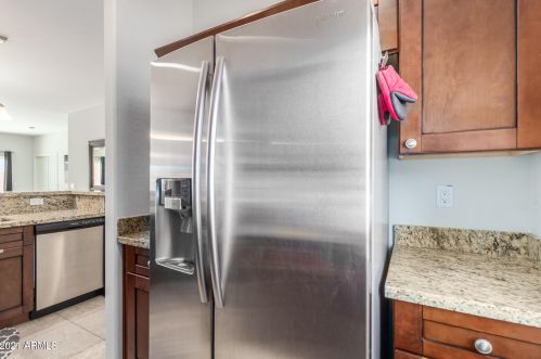 8216 4 Ave, Phoenix AZ 85041-5743 exterior