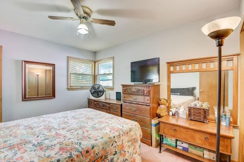 4076 83, Milwaukee WI 53222-1804 exterior