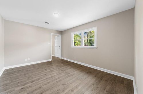 3011 Masonic Dr, Greensboro NC 27403-1934 exterior