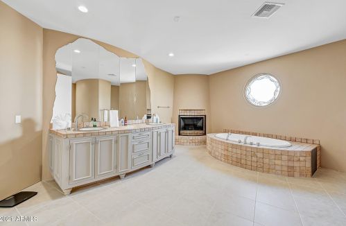 37316 29 Ave, Phoenix AZ 85086-0556 exterior