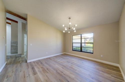 5012 Barrowe Dr, Tampa FL 33624-2593 exterior