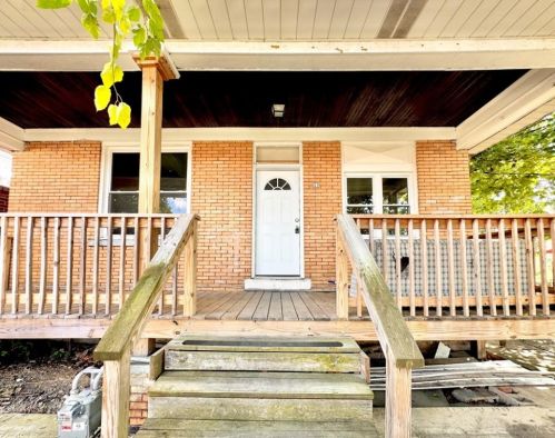 41 Merritt Ave, Pittsburgh, PA 15227-1911