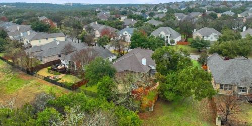 235 Abbott Dr, Austin TX 78737-4536 exterior