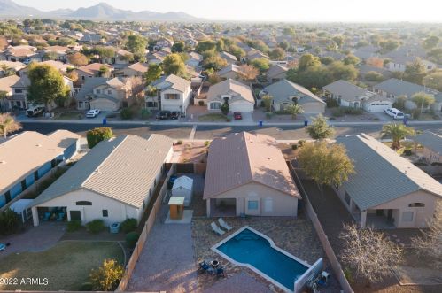 4862 Cherry Hills Dr, Chandler AZ  85249-7045 exterior