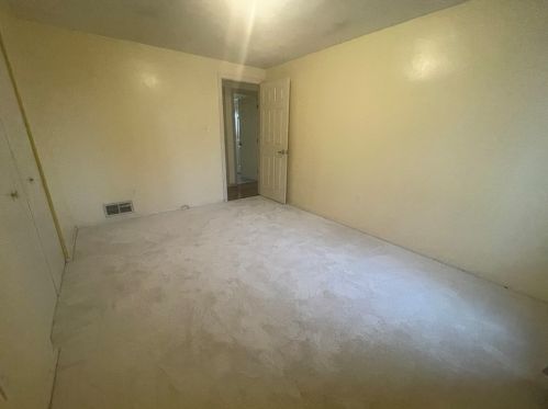 6611 Brownsville Rd, Pittsburgh PA  15236-3534 exterior