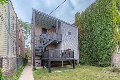 7728 East End Ave, Chicago IL 60649-4909 exterior