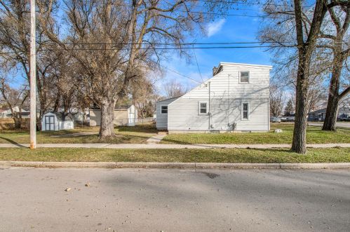 961 35th St, Wyoming MI  49509-3539 exterior