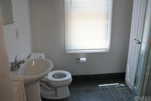 88 Plum St, New Brunswick NJ 08901-1923 exterior