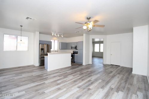 4811 96th Ln, Phoenix AZ  85037-1063 exterior