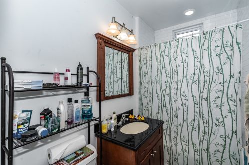 2723 Kimball Ave, Chicago IL 60647-1222 exterior