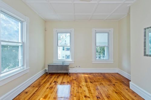 61 Euclid Ave, Springfield MA 01108-1725 exterior