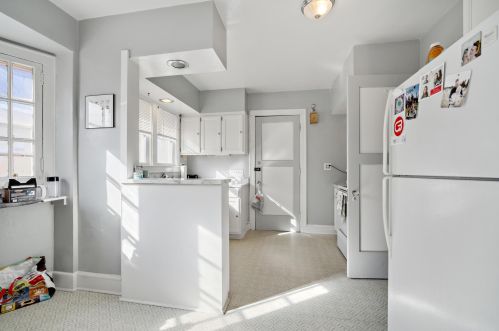 3455 Maryland Ave, Milwaukee, WI 53211-2904