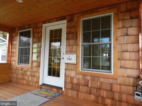 743 Valley Forge Ave, Trenton NJ  08648-4663 exterior