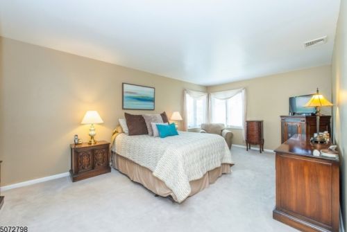 29 Cedarwood Ter, West Paterson NJ exterior