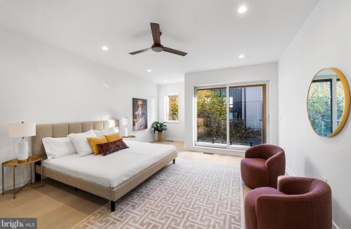 618 Catharine St, Philadelphia PA  19147-2910 exterior