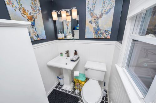 3 Lyons St, Huntington Station NY 11747-1000 exterior