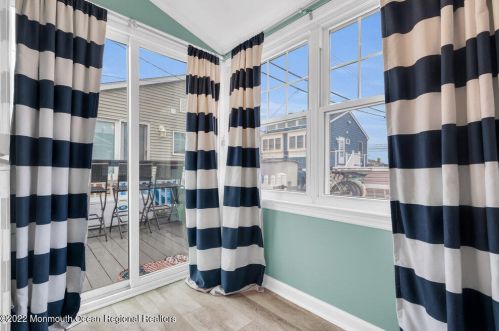 35 Plover Way, Lavallette NJ 08735-1518 exterior