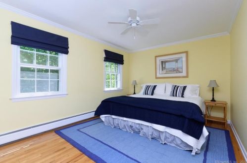 15 Deforest Rd, Wilton CT 06897-1908 exterior