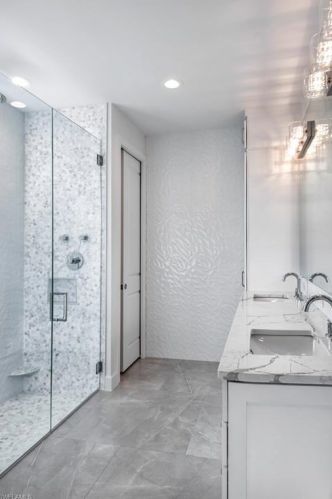 711 102 Ave, Naples FL 34108-3216 exterior