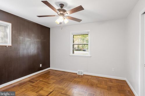 801 Pasadena Dr, Somerdale NJ  08083-1901 exterior