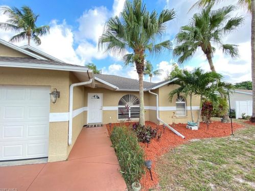 4600 25th Ave, Naples, FL 34116-7812
