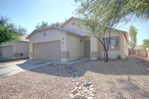 2624 Cezanne Cir, Tucson AZ  85741-4216 exterior