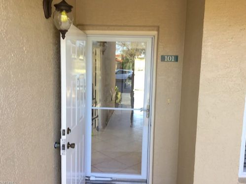 2485 Millcreek Ln, Naples FL 34119-7906 exterior