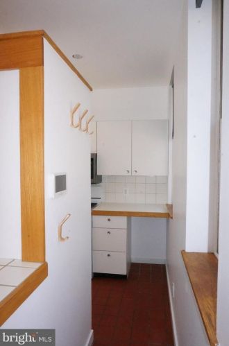 618 Kater St, Philadelphia PA 19147-1817 exterior